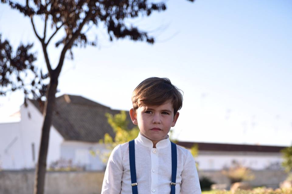 Conjunto de niño con tirantes