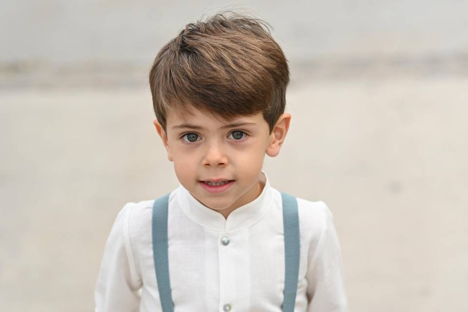 Varios colores para niño.
