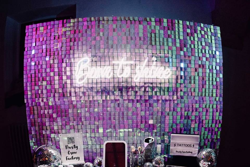 Glitter bar