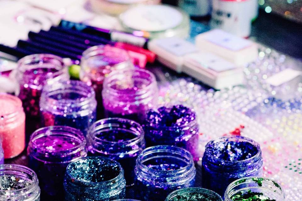 Glitter bar