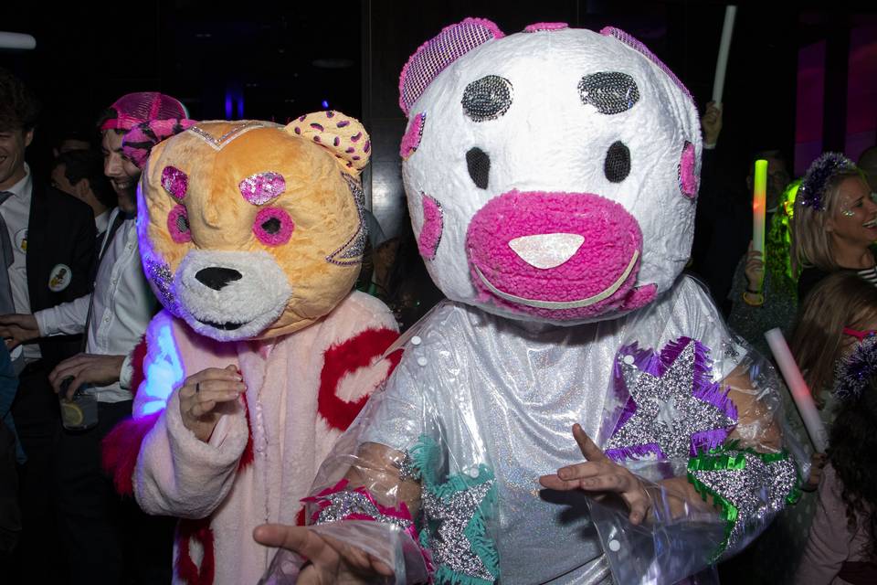 Party Crew Factory