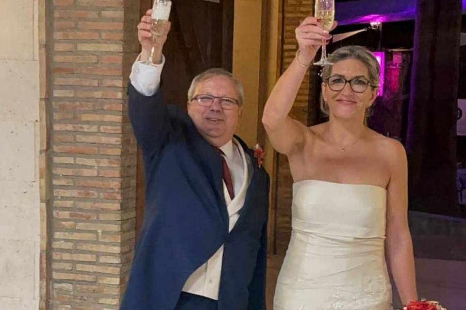 Boda Lourdes