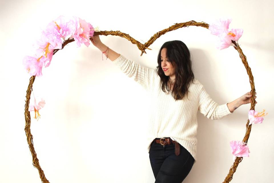 Photocall corazón flores