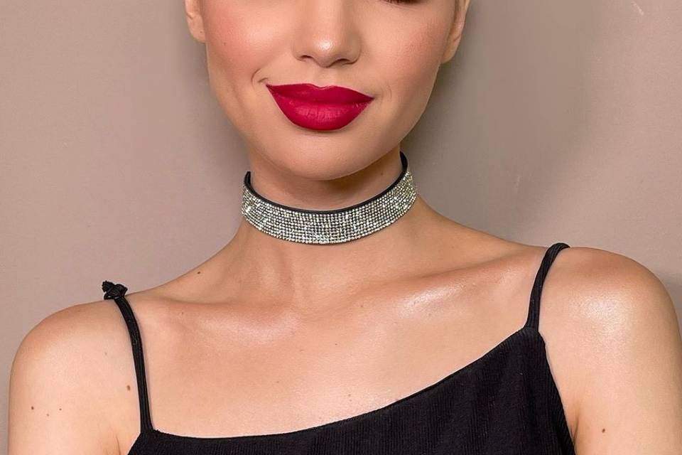 Kayra Makeup International