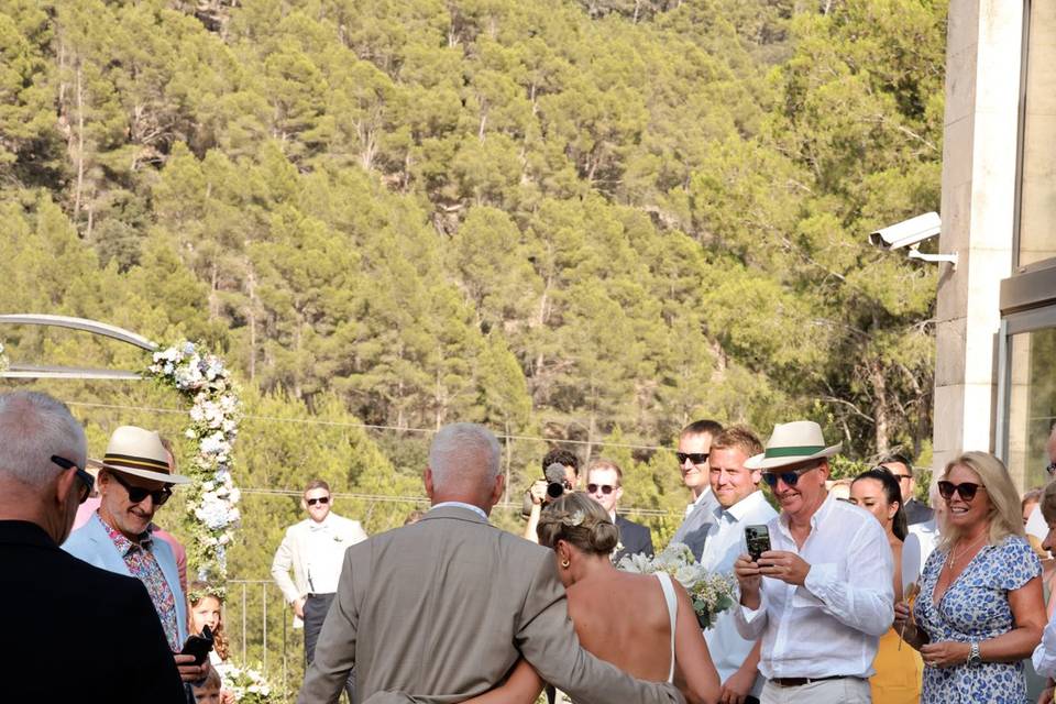 Caminando al altar