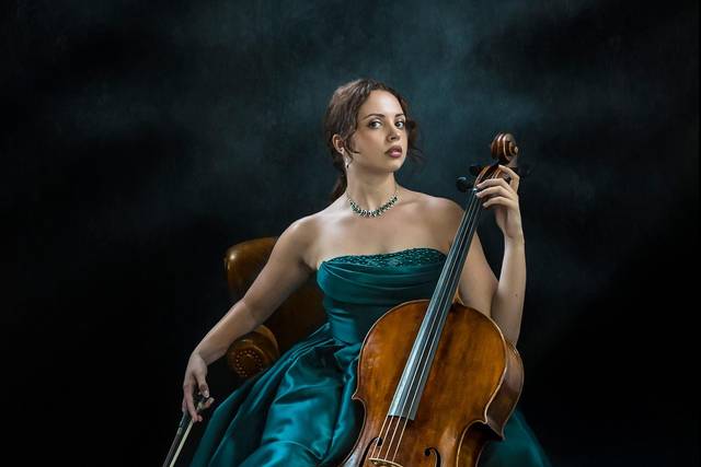Carla (Violonchelo)