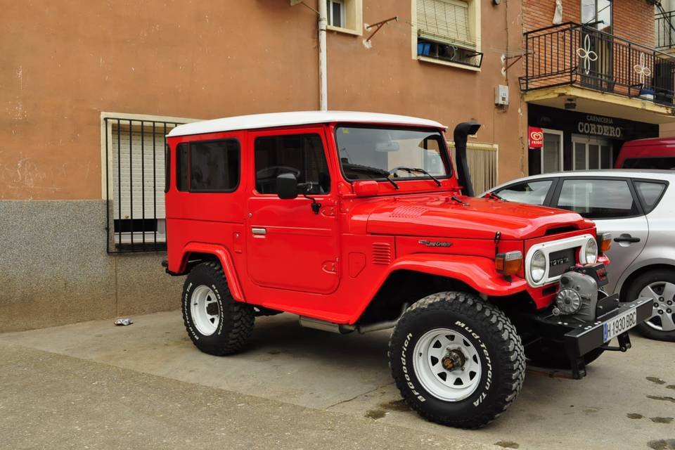 Coche para los novios