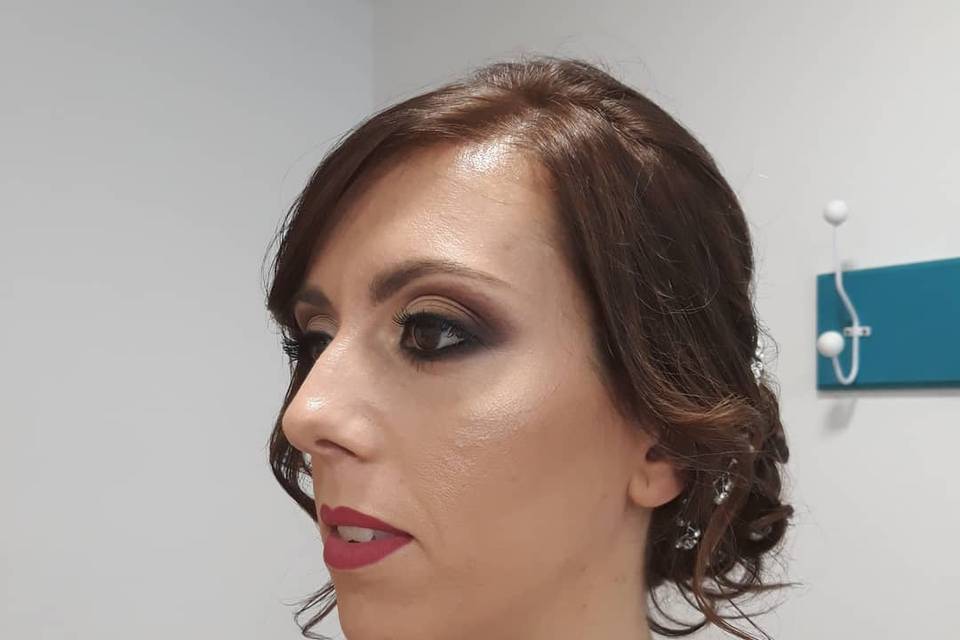 Maquillaje de postboda