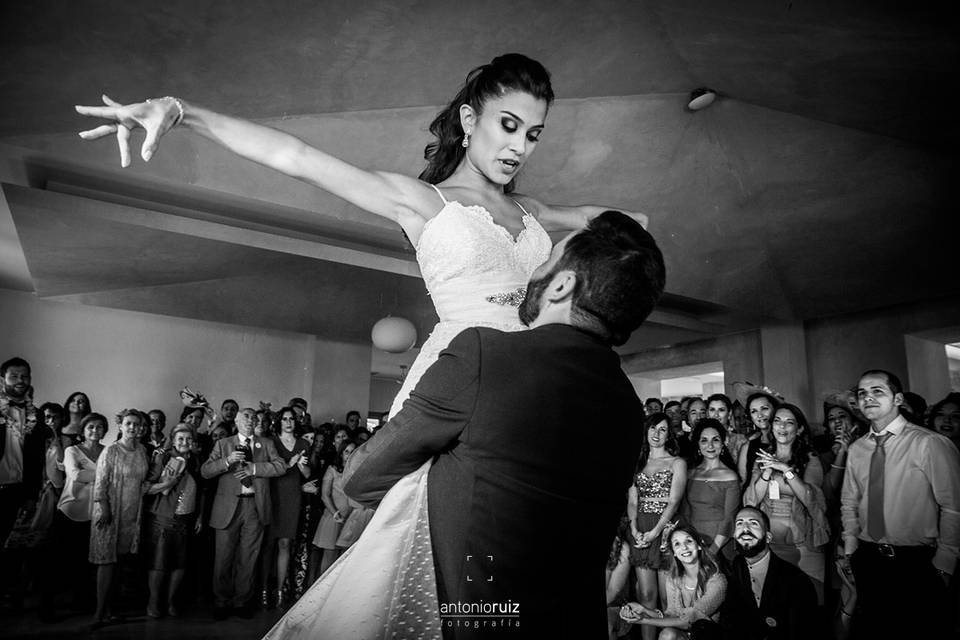 El baile de los novios