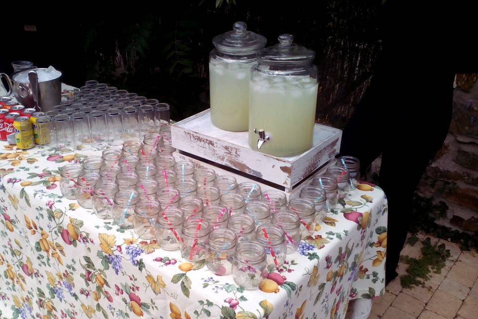 Mesa de limonadas