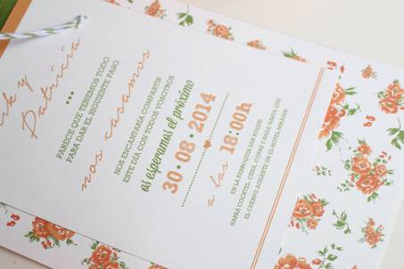 Invitación de flores y cordel