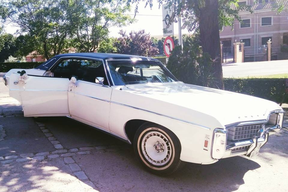 Boda de D&V. Alcalá. Chevrolet