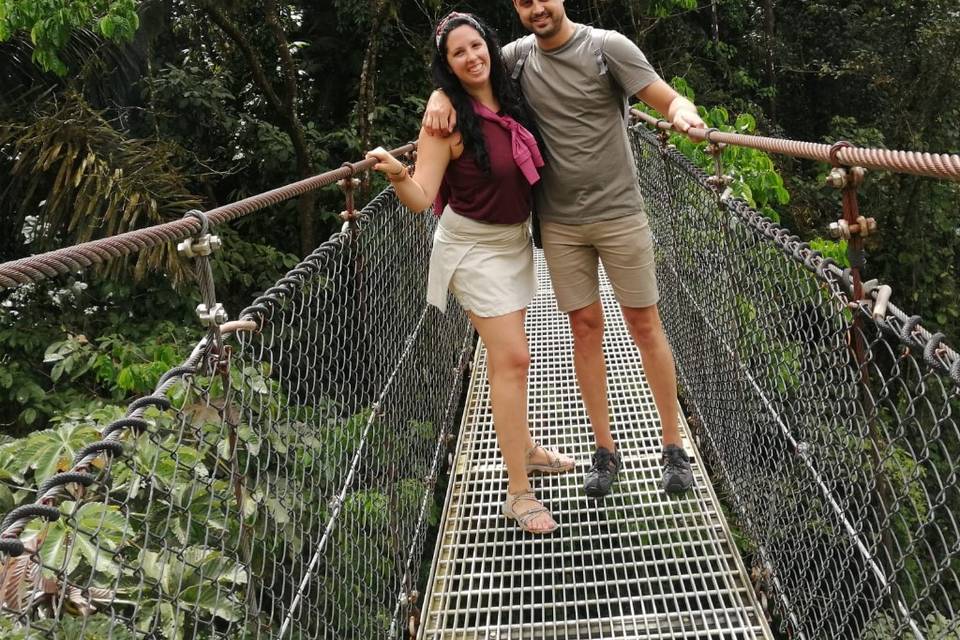 Costa Rica, puentes colgantes