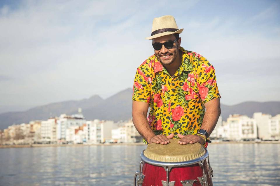 Andy, percusión cubana