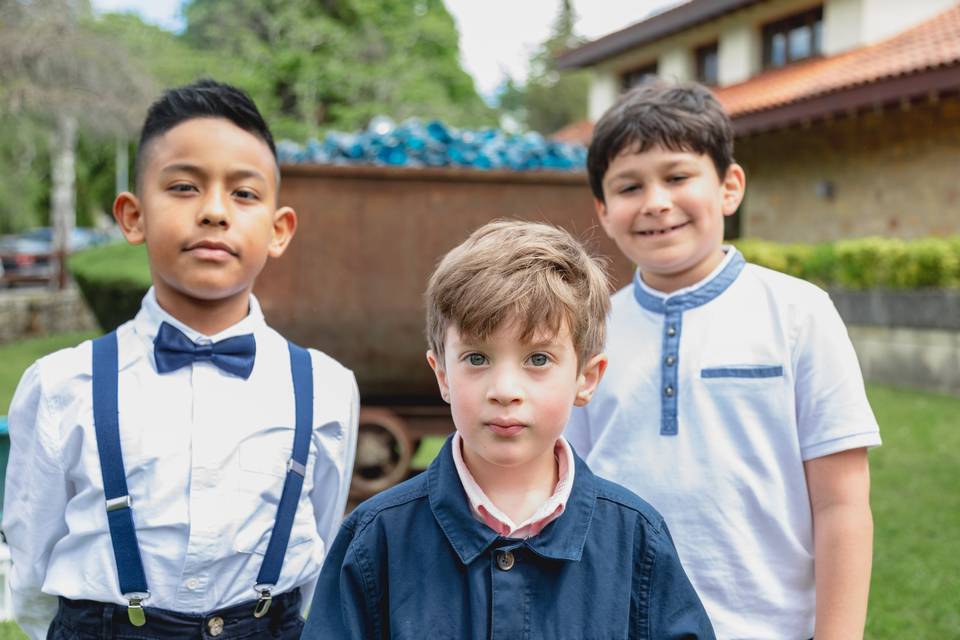 Niños en la boda