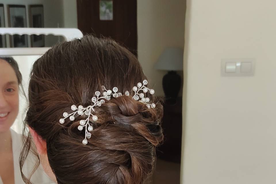 Coleta con Trenza abierta