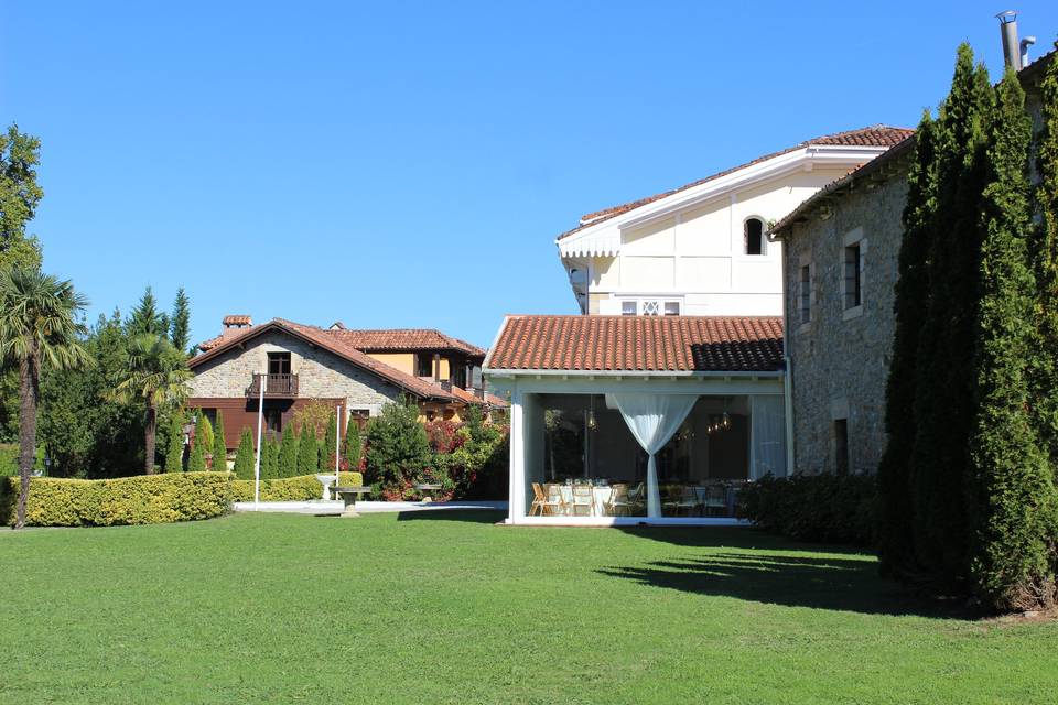 Exterior