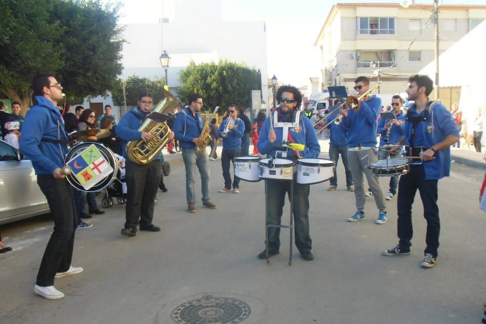 Charanga La Blue Band en la calle