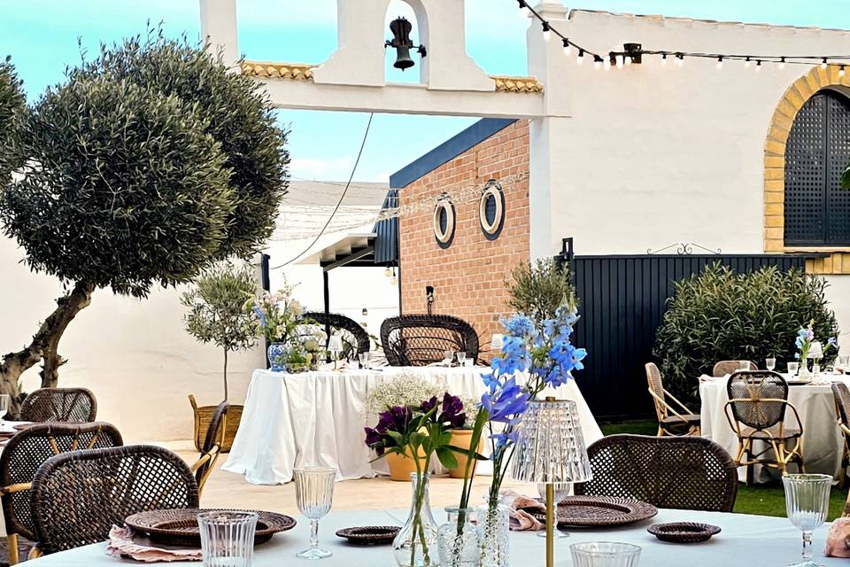 Mesa nupcial en el campanario