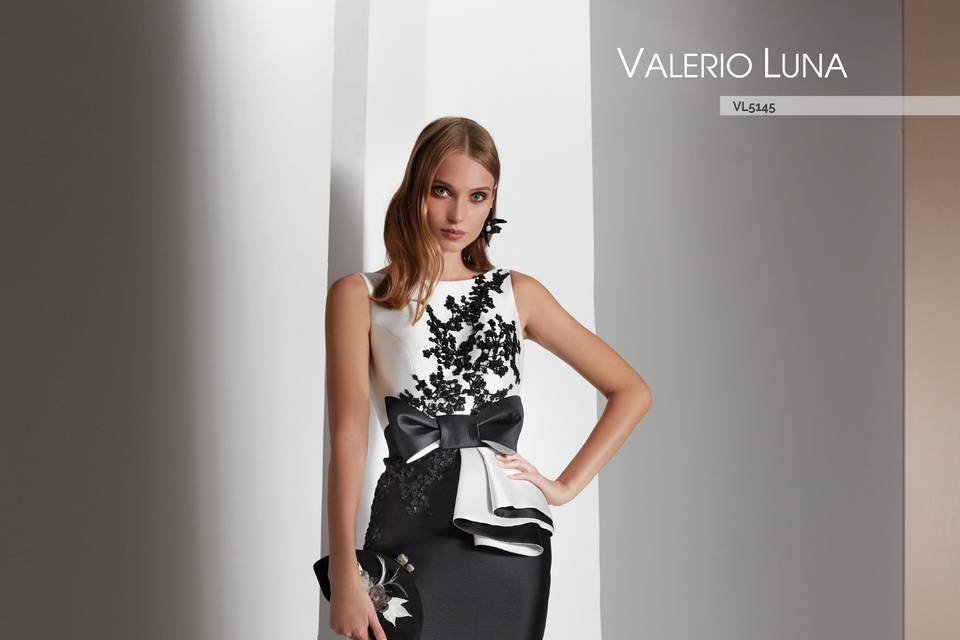 Valerio Valencia - Consulta disponibilidad y precios