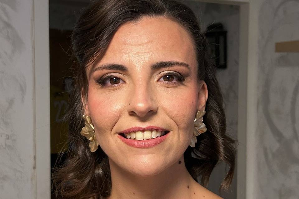 Maquillaje y peluquería