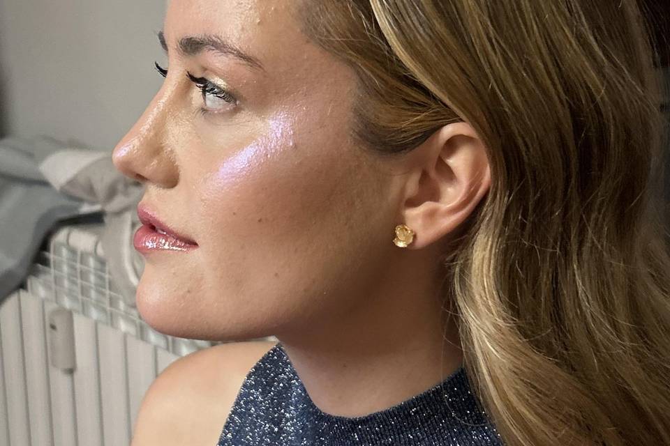Maquillaje y peluquería