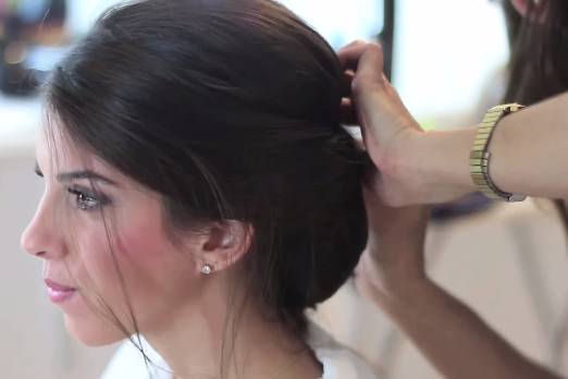 Maquillaje y peinado de novia