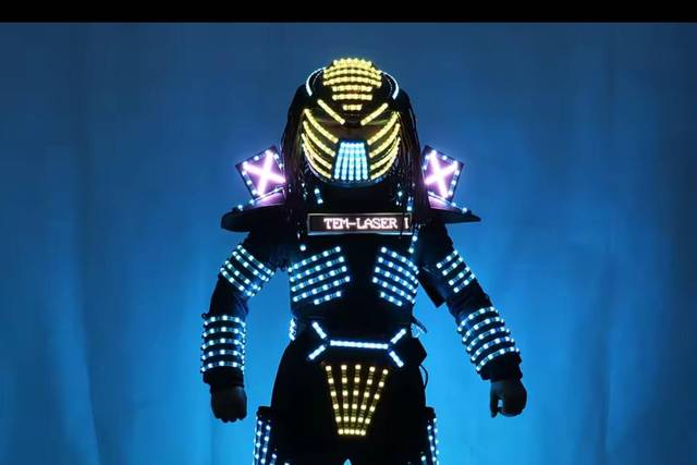 Robot led hora loca