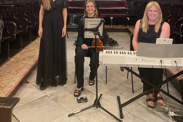 Soprano, violín y piano
