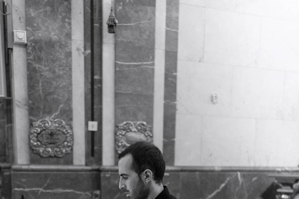 Violin y piano en misa
