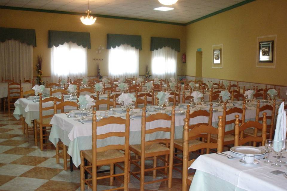 Salón Los Rosales