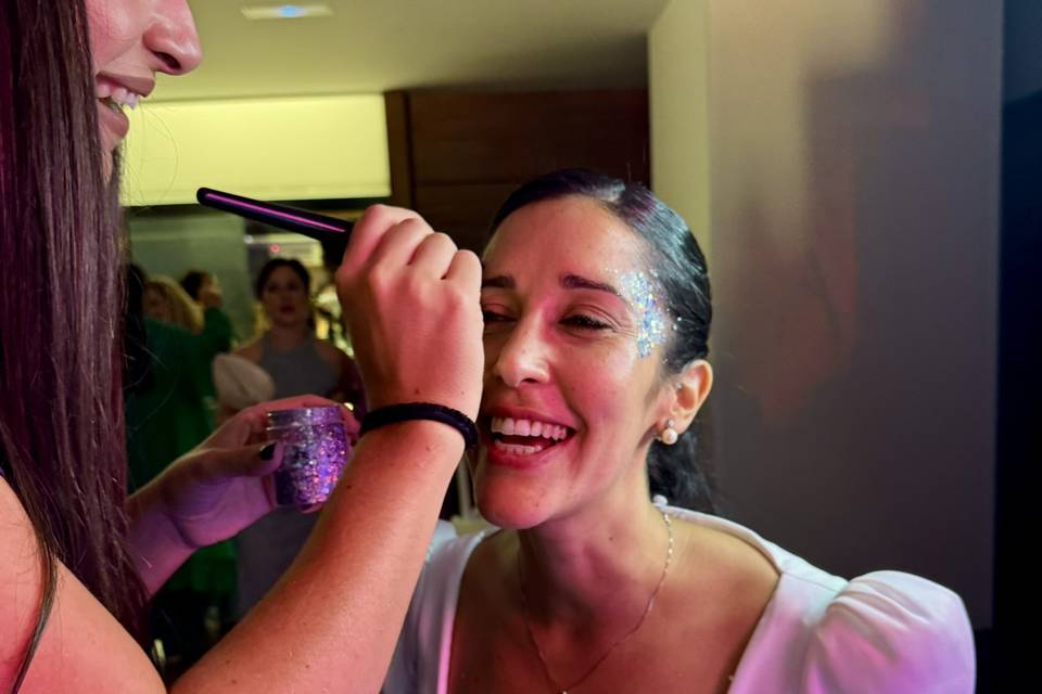 Glitter Bar