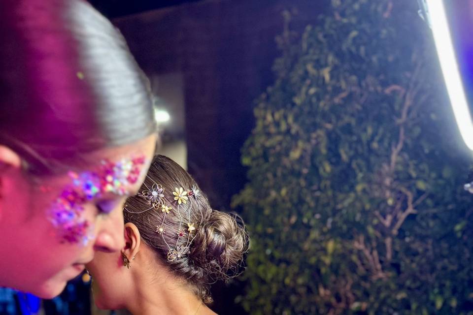 Glitter Bar