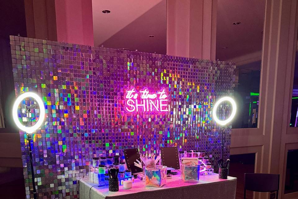 Glitter Bar