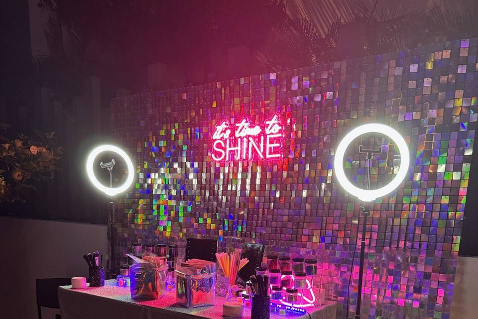 Glitter Bar