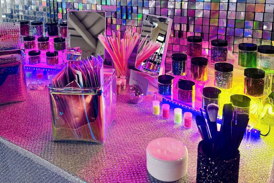 Glitter Bar