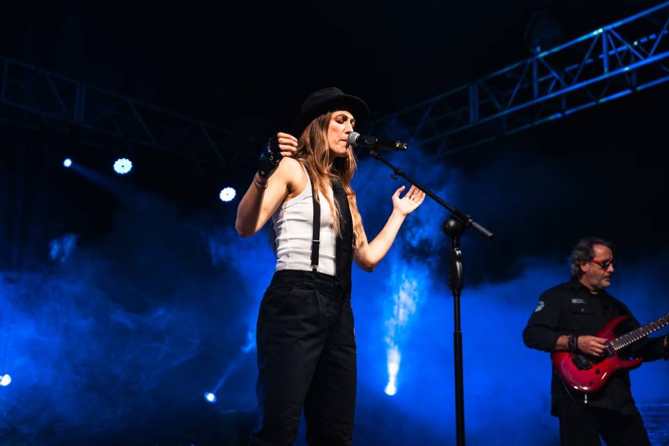 Marta y Guitarrista