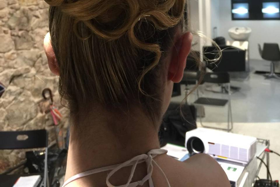 Maquillaje y peluquería para novias