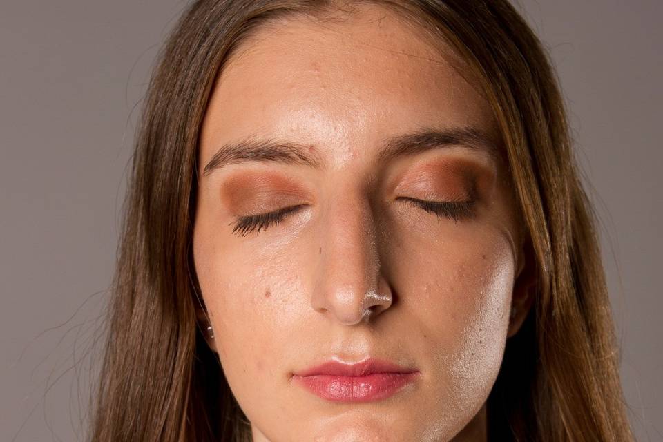 Maquillaje social