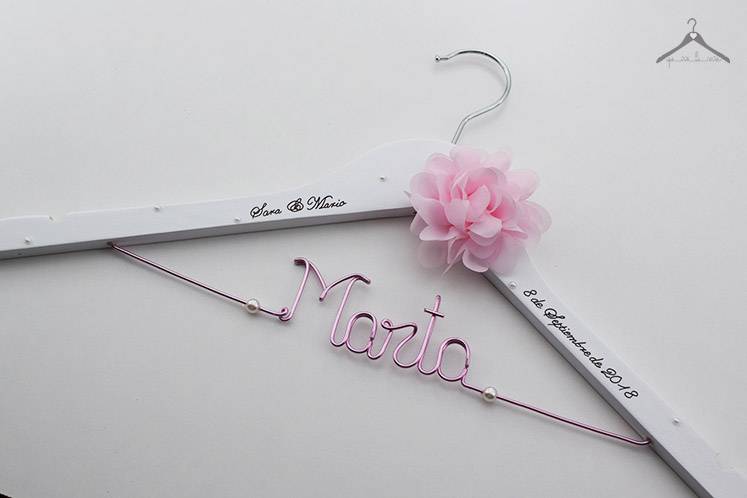 Perchas personalizadas boda