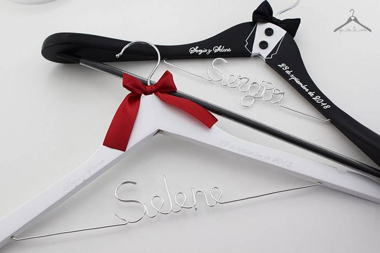 Perchas personalizadas boda