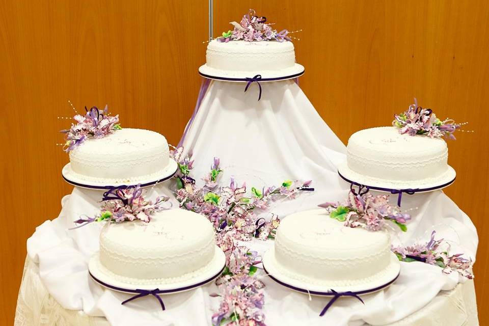 Pastel de boda Buqué con flores