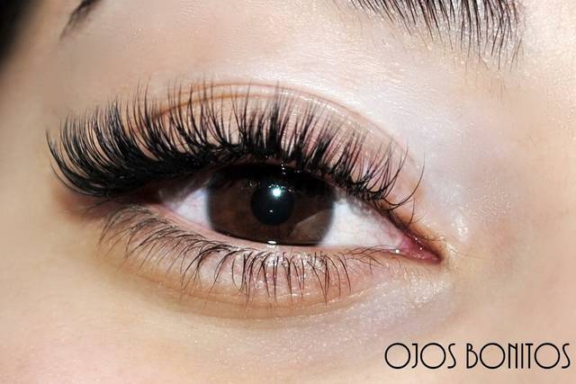Ojos Bonitos