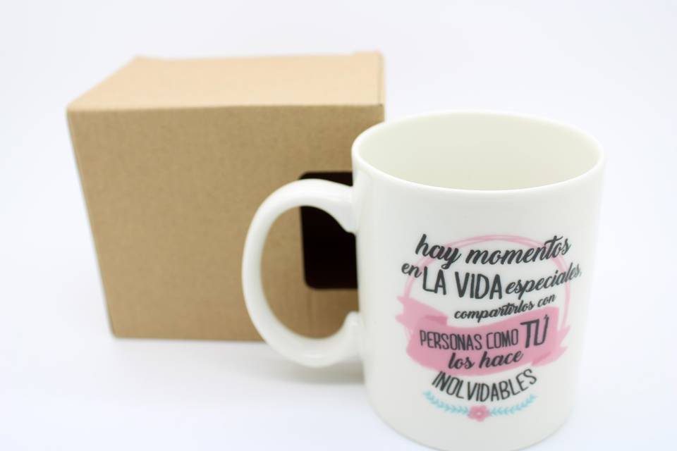 Taza con frases de agradecimiento