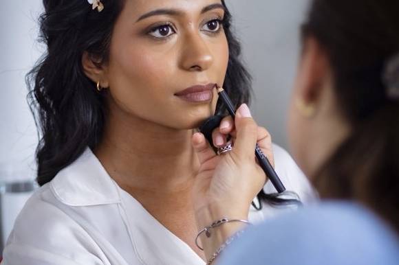 Maquillaje y peinado de novia