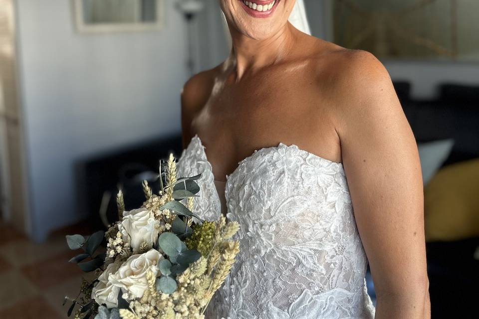 Maquillaje y pelo de novia