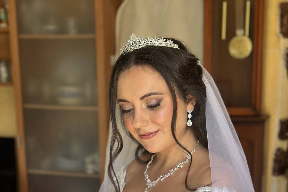 Maquillaje y peinado novia