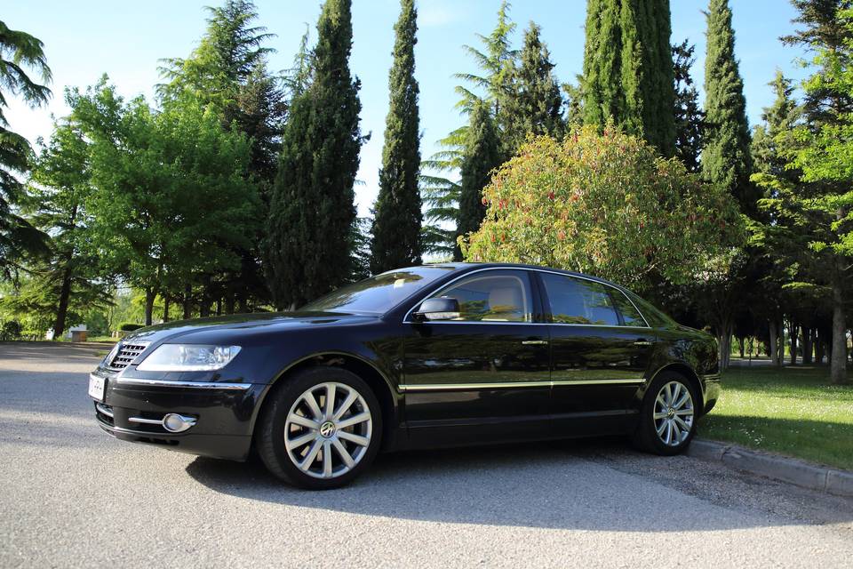 Volkswagen phaeton