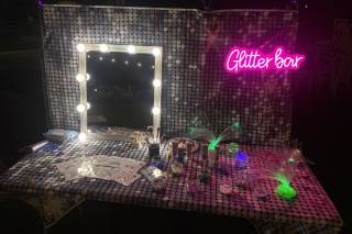 Glitter bar