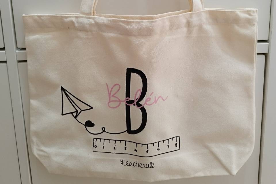 Tote bag